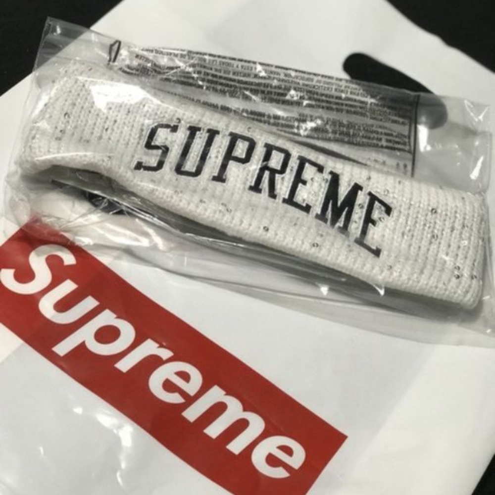 Supreme headband